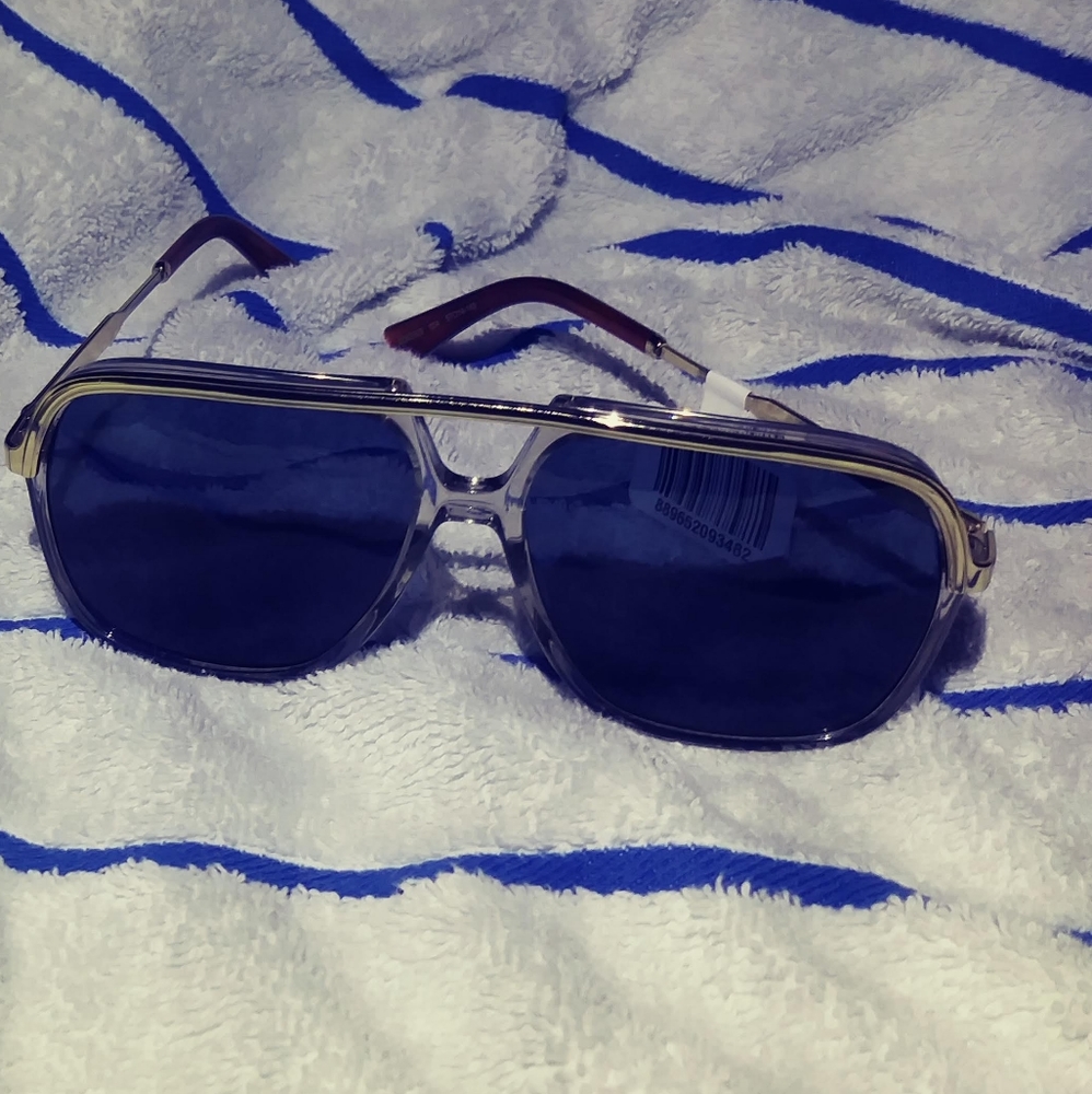 14k gold frame Gucci Aviators